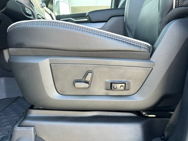 New 2026 RAM 3500 Laramie AWD/4WD image 11