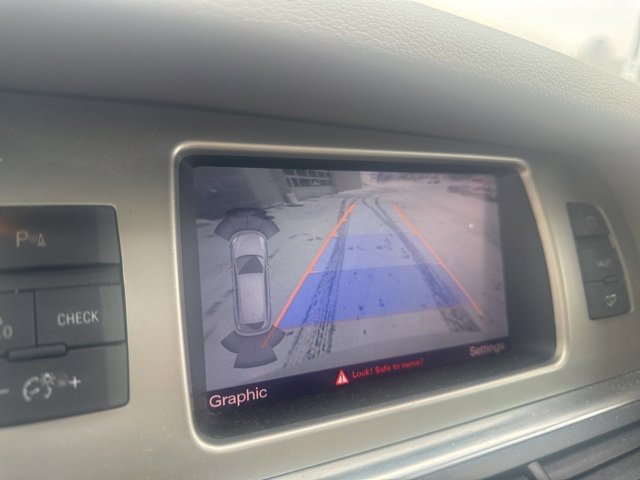 Used 2015 Audi Q7 TDI Premium Plus w/ Premium Plus Package image 28