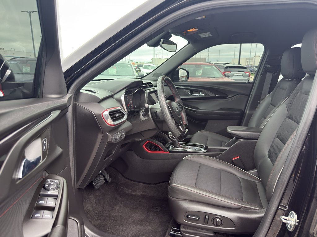 Certified 2022 Chevrolet TrailBlazer RS AWD/4WD image 12