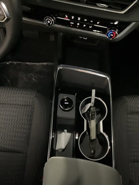 New 2026 Chevrolet Equinox LT image 18