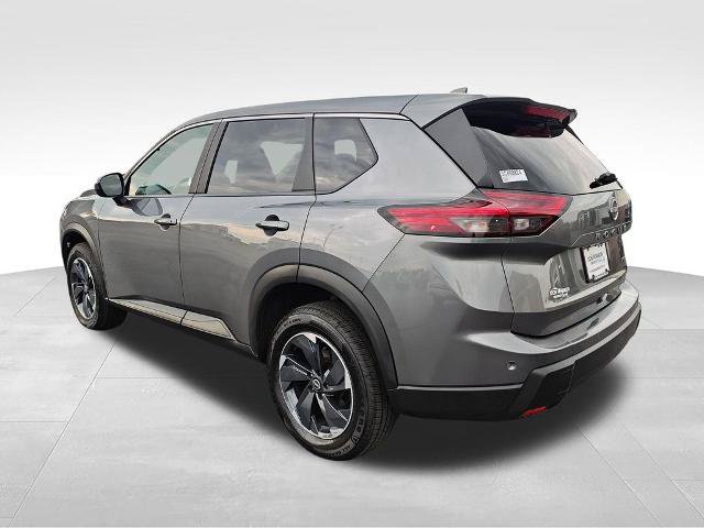 Certified 2025 Nissan Rogue SV AWD/4WD image 3