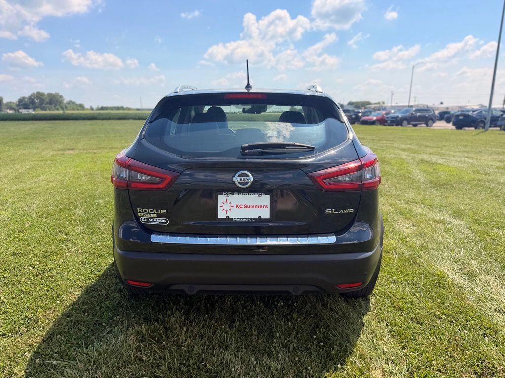 Certified 2022 Nissan Rogue Sport SL AWD/4WD image 6