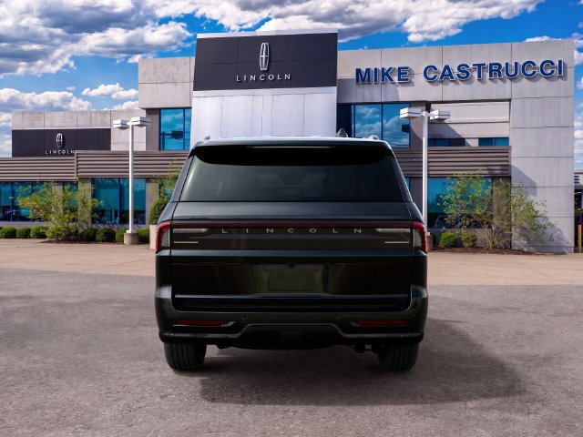 New 2027 Lincoln Navigator L Reserve w/ Jet Appearance Package AWD/4WD image 8