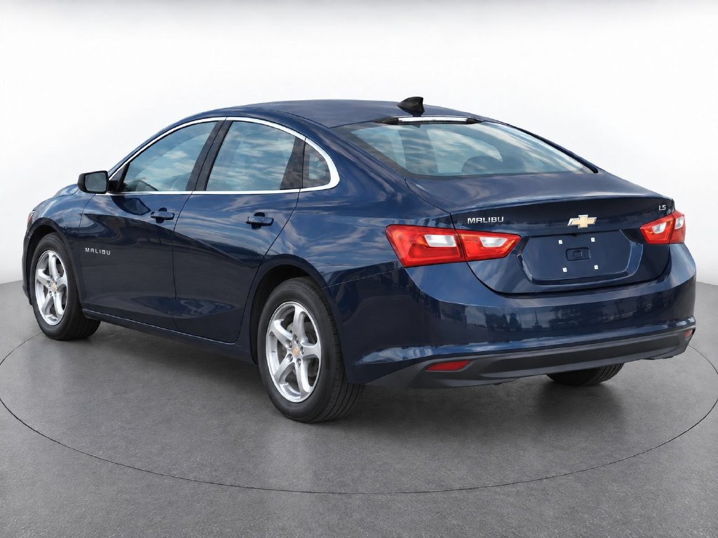 Used 2016 Chevrolet Malibu LS FWD image 4