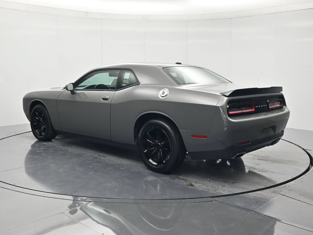 Used 2023 Dodge Challenger SXT RWD image 7