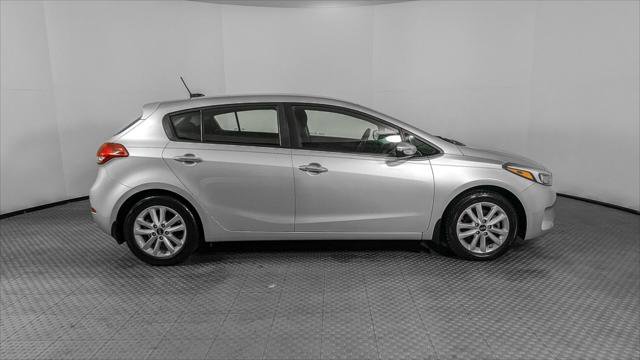 Used 2017 Kia Forte LX w/ LX Popular Plus Package FWD image 7