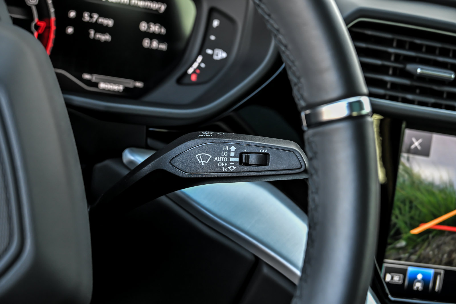 Used 2024 Lamborghini Urus S AWD/4WD image 33