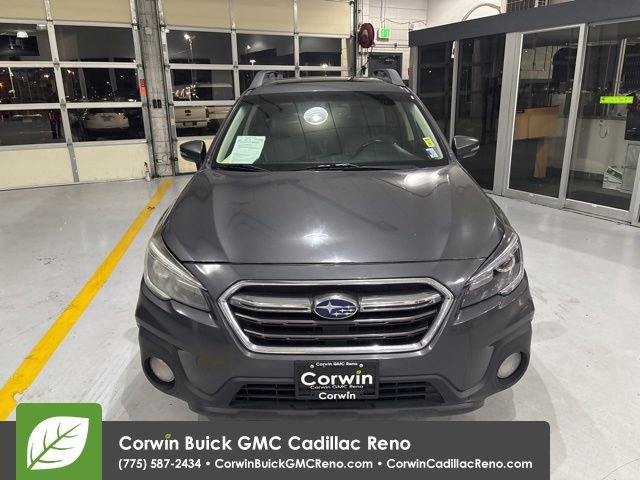 Used 2018 Subaru Outback 3.6R Limited w/ Popular Package #2 image 3