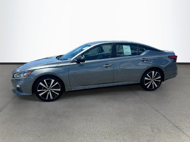 Used 2021 Nissan Altima 2.5 SR FWD image 4