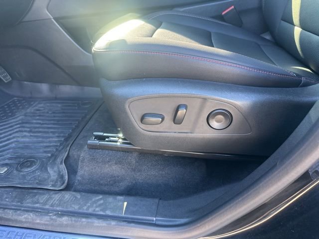 Certified 2025 Chevrolet Traverse Z71 w/ Driver Confidence Package image 17