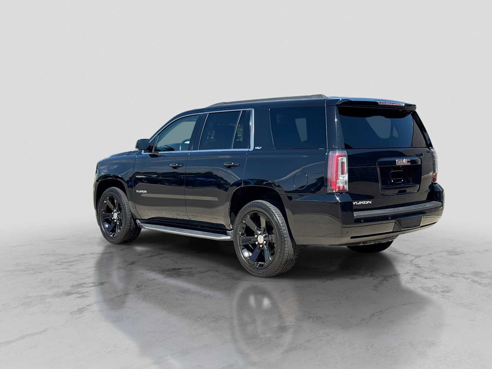Used 2016 GMC Yukon SLT w/ Open Road Package AWD/4WD image 4