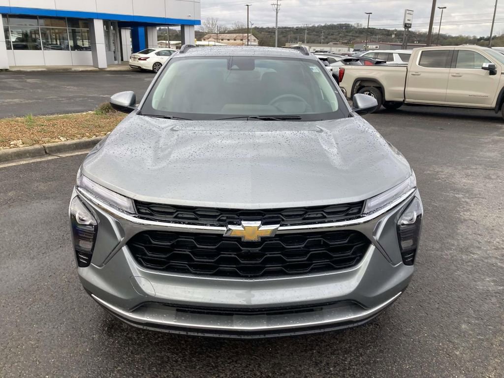 New 2026 Chevrolet Trax LT image 9