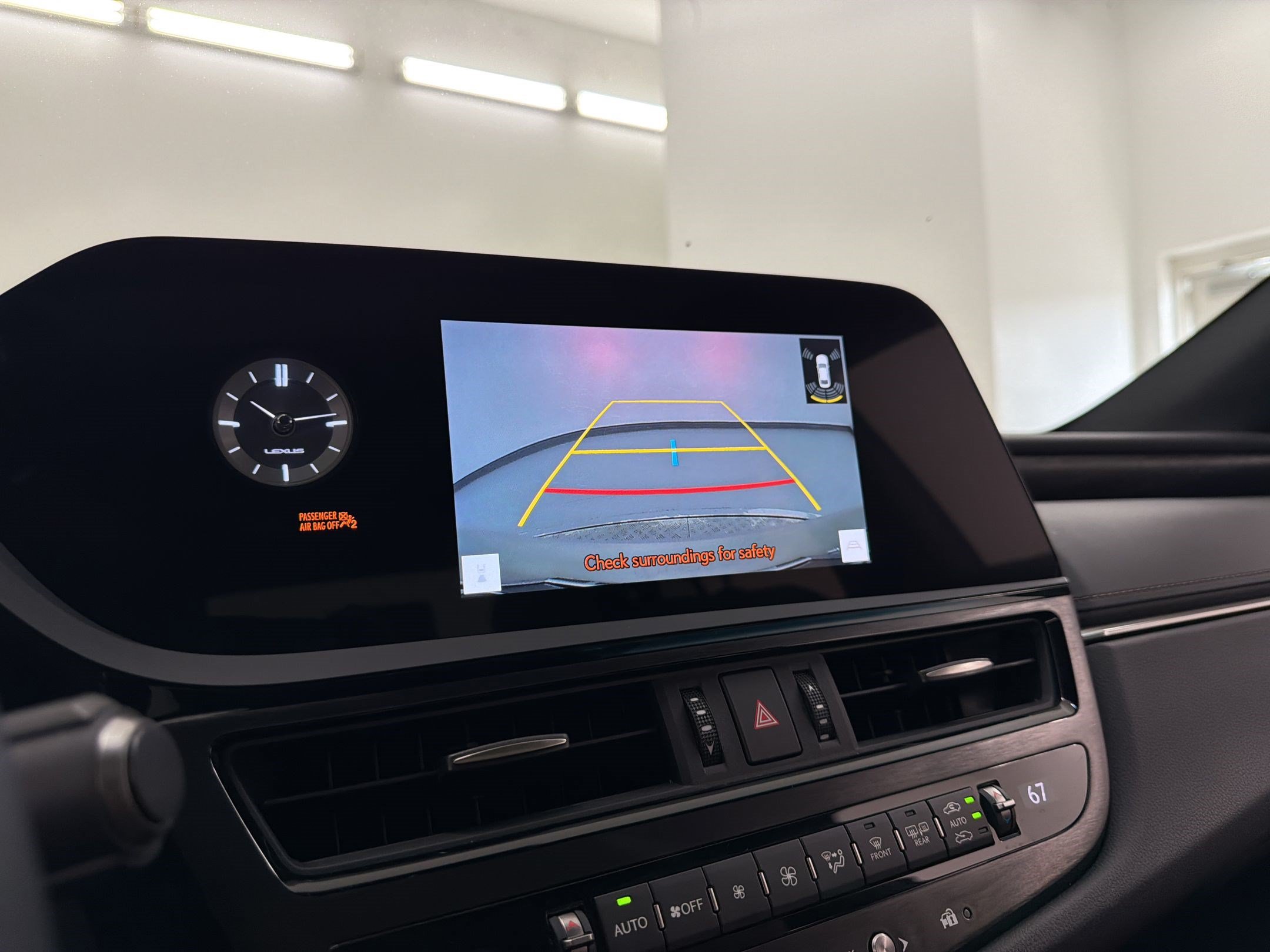 Certified 2023 Lexus ES 250 w/ Premium Package AWD/4WD image 23