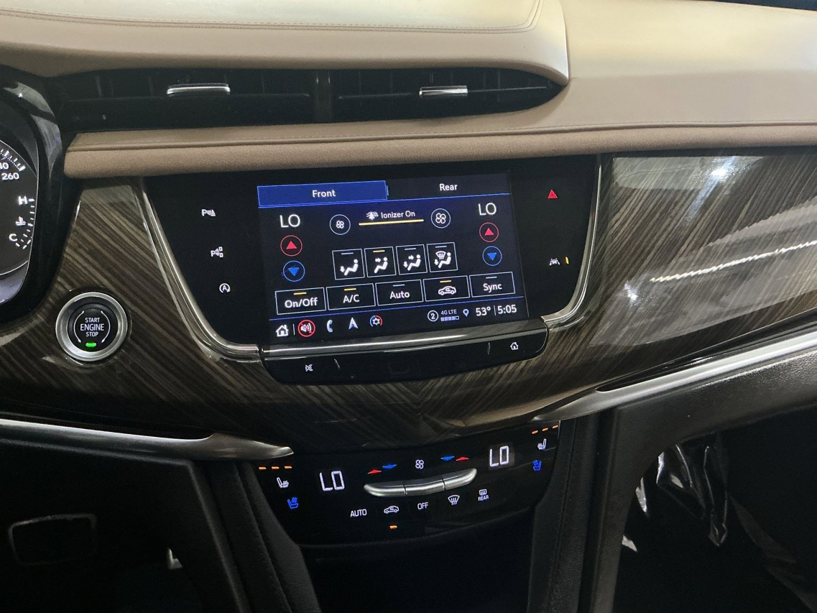 Used 2022 Cadillac XT6 Sport w/ Platinum Package image 22