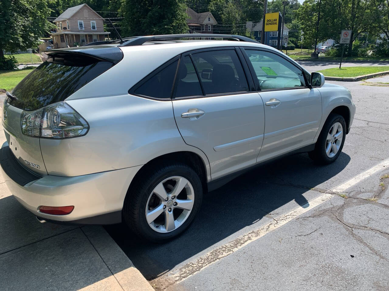 Used 2006 Lexus RX 330 AWD image 3