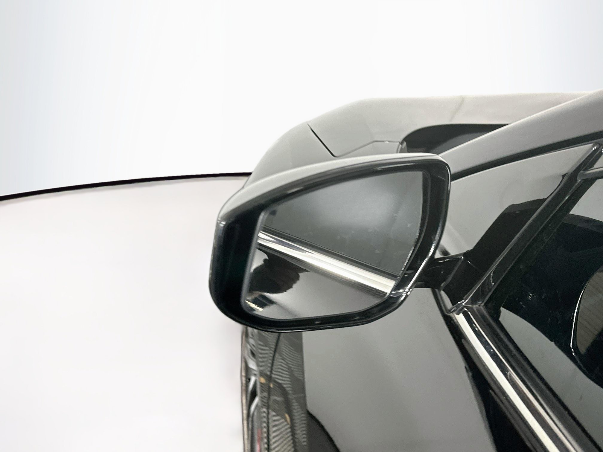Used 2020 Nissan Maxima 3.5 SV w/ Floor Mat Group FWD image 16