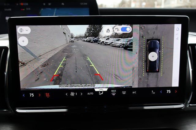 New 2026 Ford Expedition Platinum w/ Driver's Package image 8