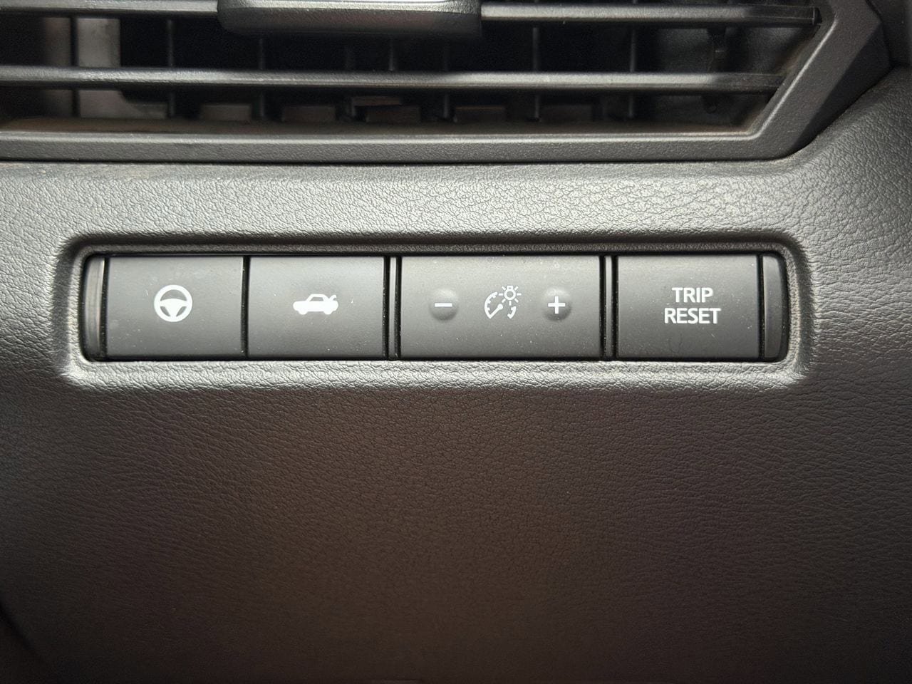 Used 2021 Nissan Altima 2.5 SL FWD image 26