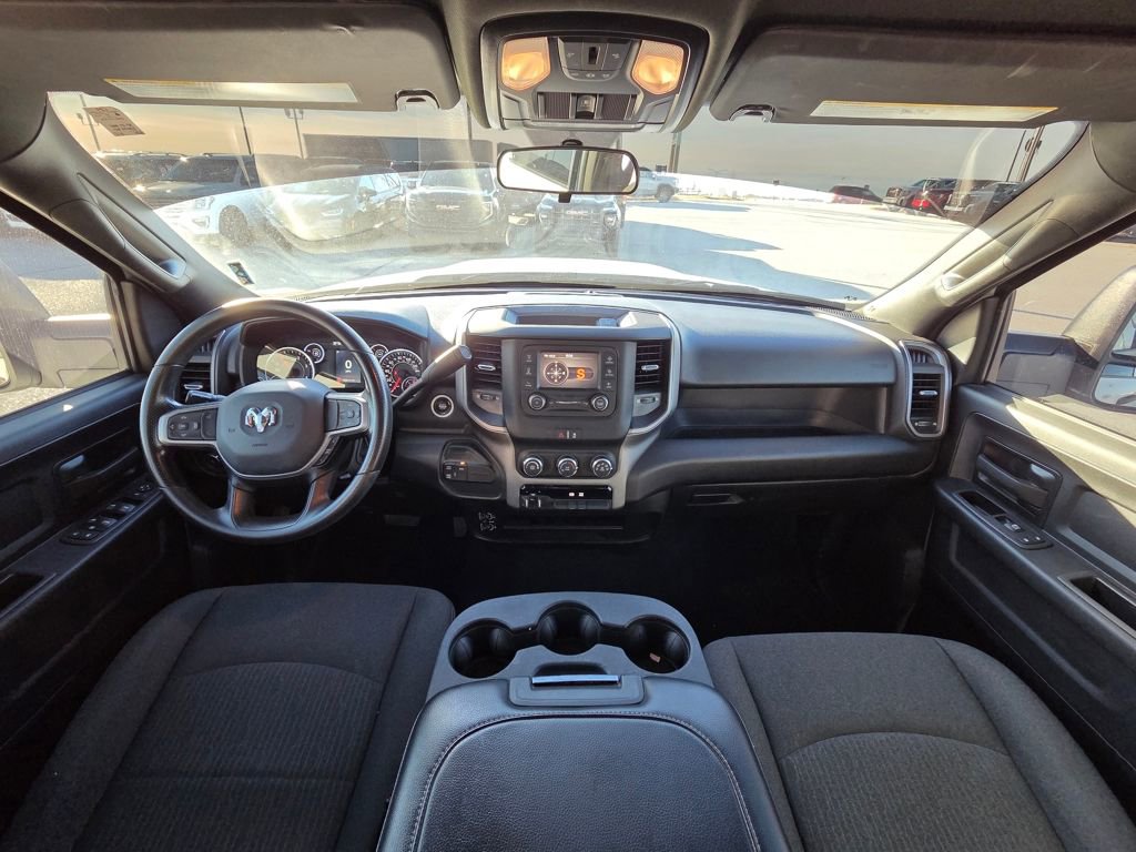 Used 2024 RAM 2500 Tradesman w/ Chrome Appearance Group image 27