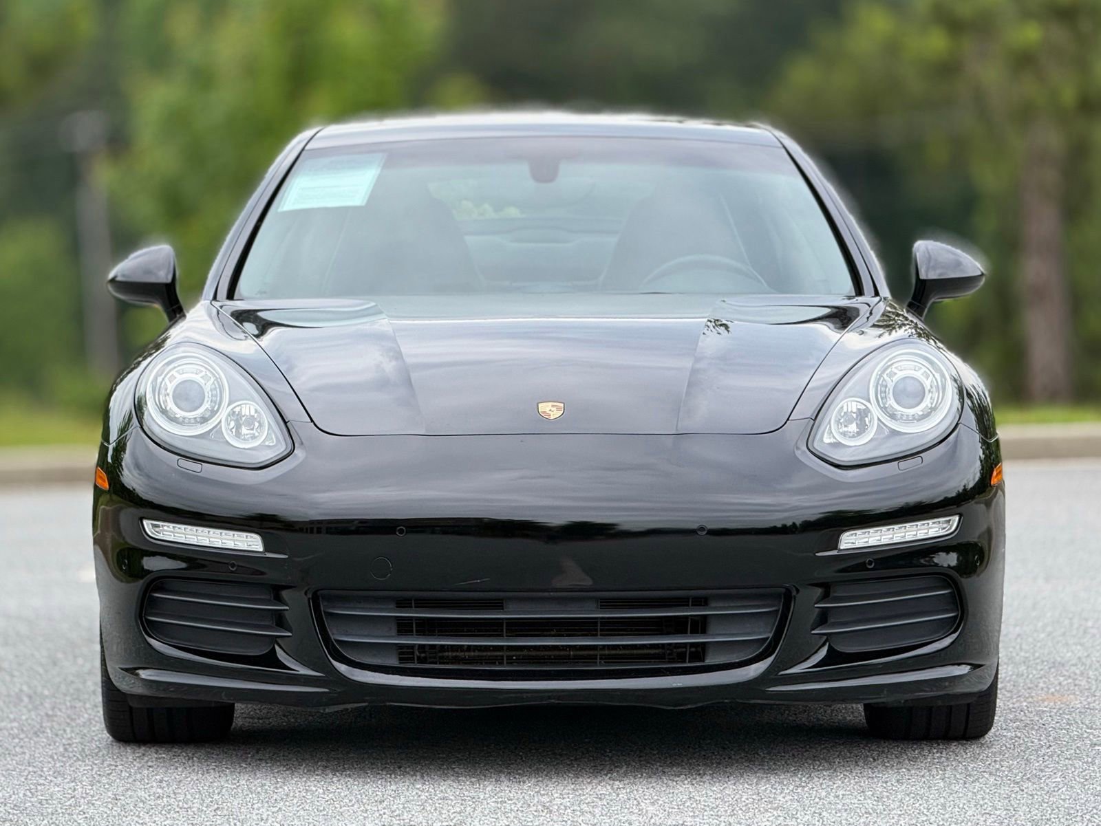 Used 2014 Porsche Panamera RWD image 3