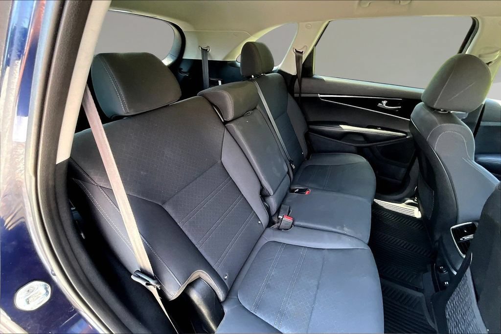 Used 2020 Kia Sorento S FWD image 23