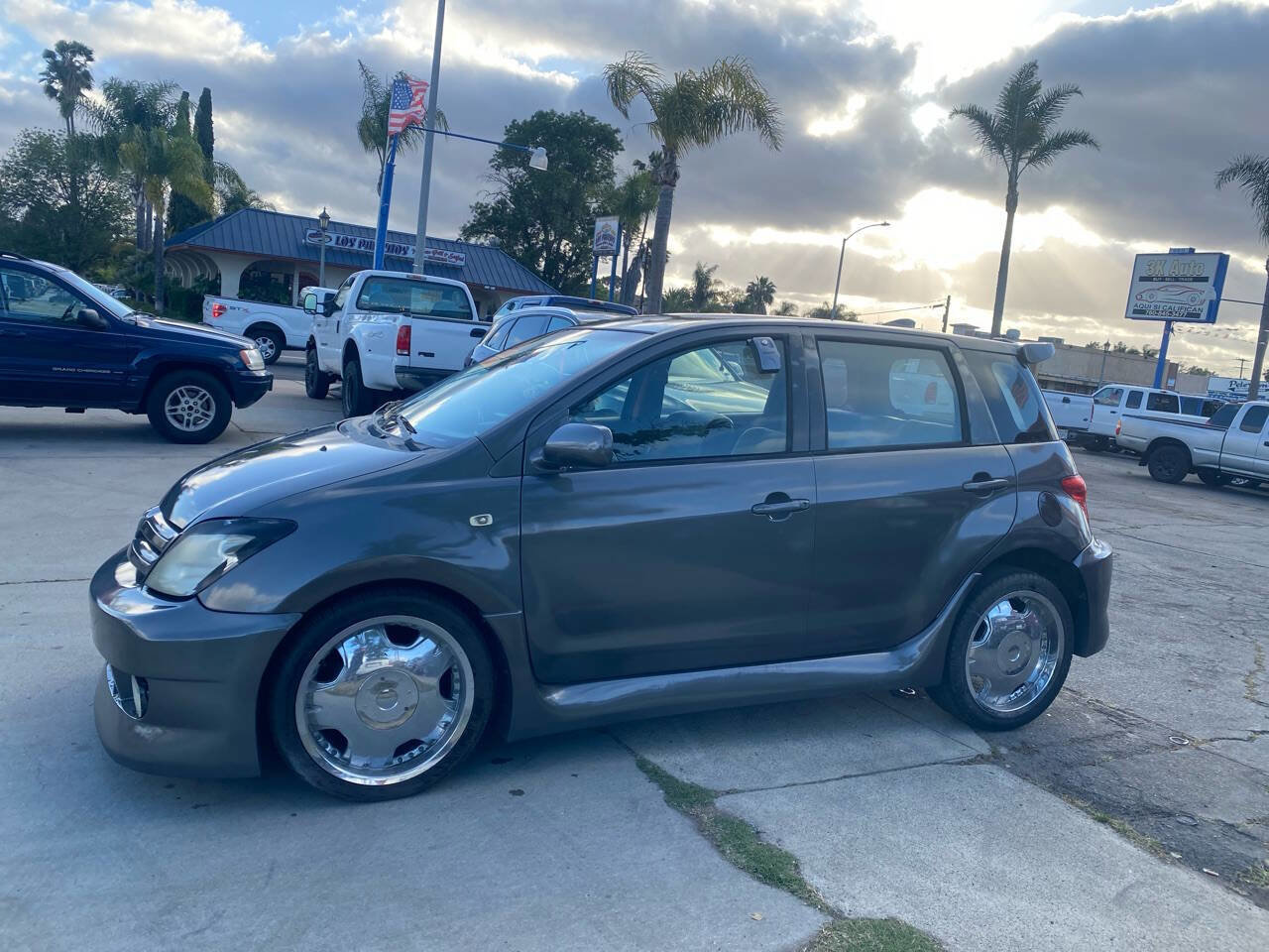 Used 2004 Scion xA image 1