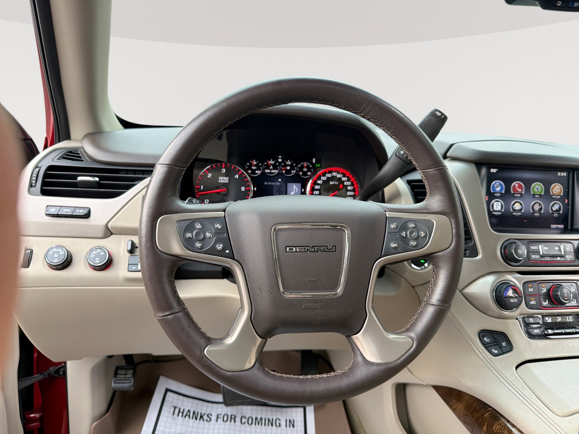 Used 2015 GMC Yukon Denali w/ Premium Package AWD/4WD image 11