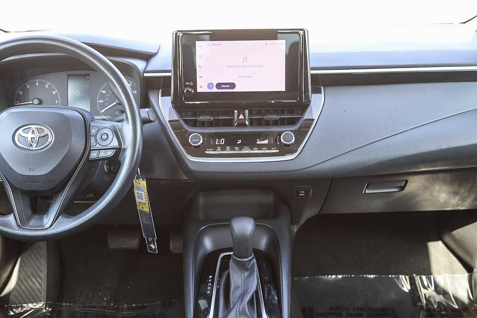 Used 2023 Toyota Corolla LE image 13