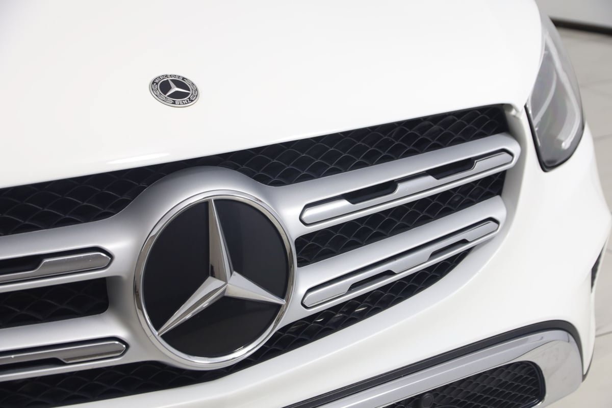 Used 2021 Mercedes-Benz GLC 300 4MATIC image 16