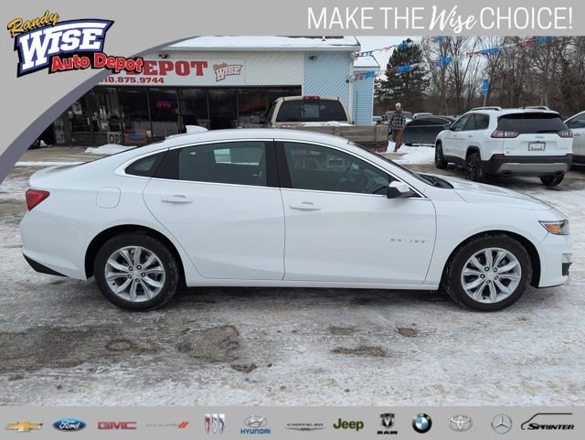 Used 2024 Chevrolet Malibu LT image 2