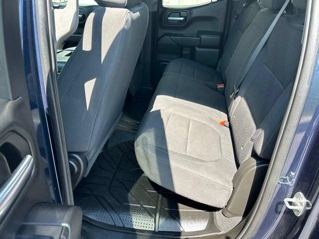 Used 2020 Chevrolet Silverado 1500 Custom w/ Custom Value Package AWD/4WD image 34