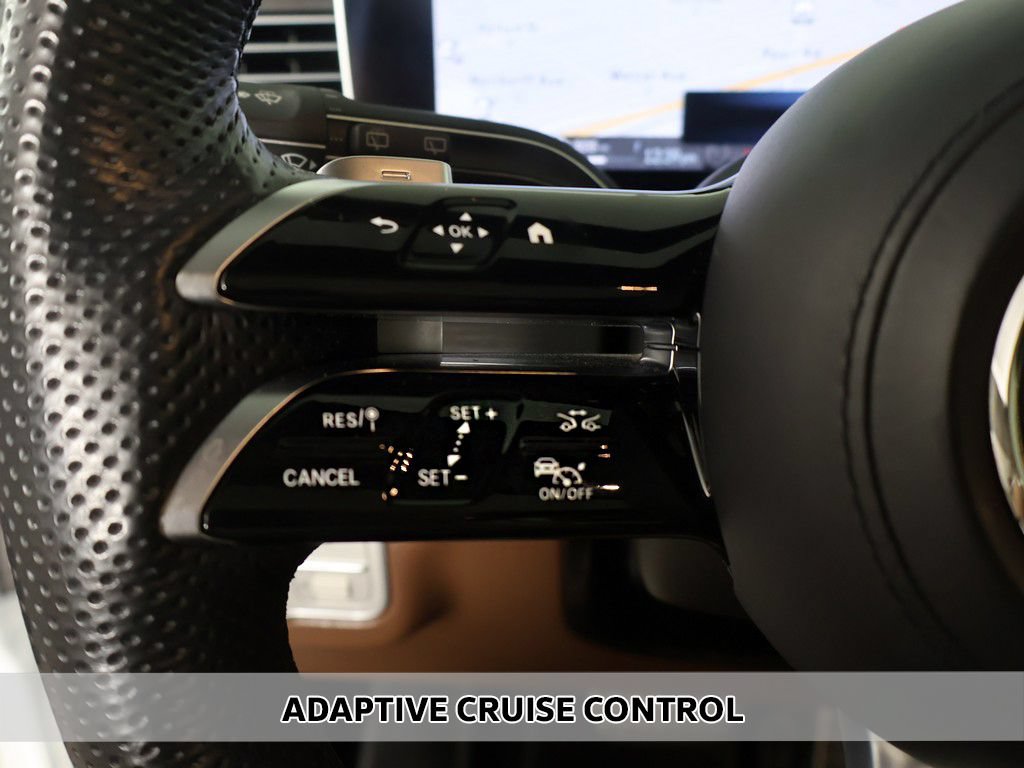 Used 2024 Mercedes-Benz GLS 450 4MATIC w/ AMG Line Exterior image 6
