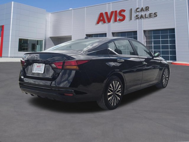 Used 2025 Nissan Altima 2.5 SV FWD image 5
