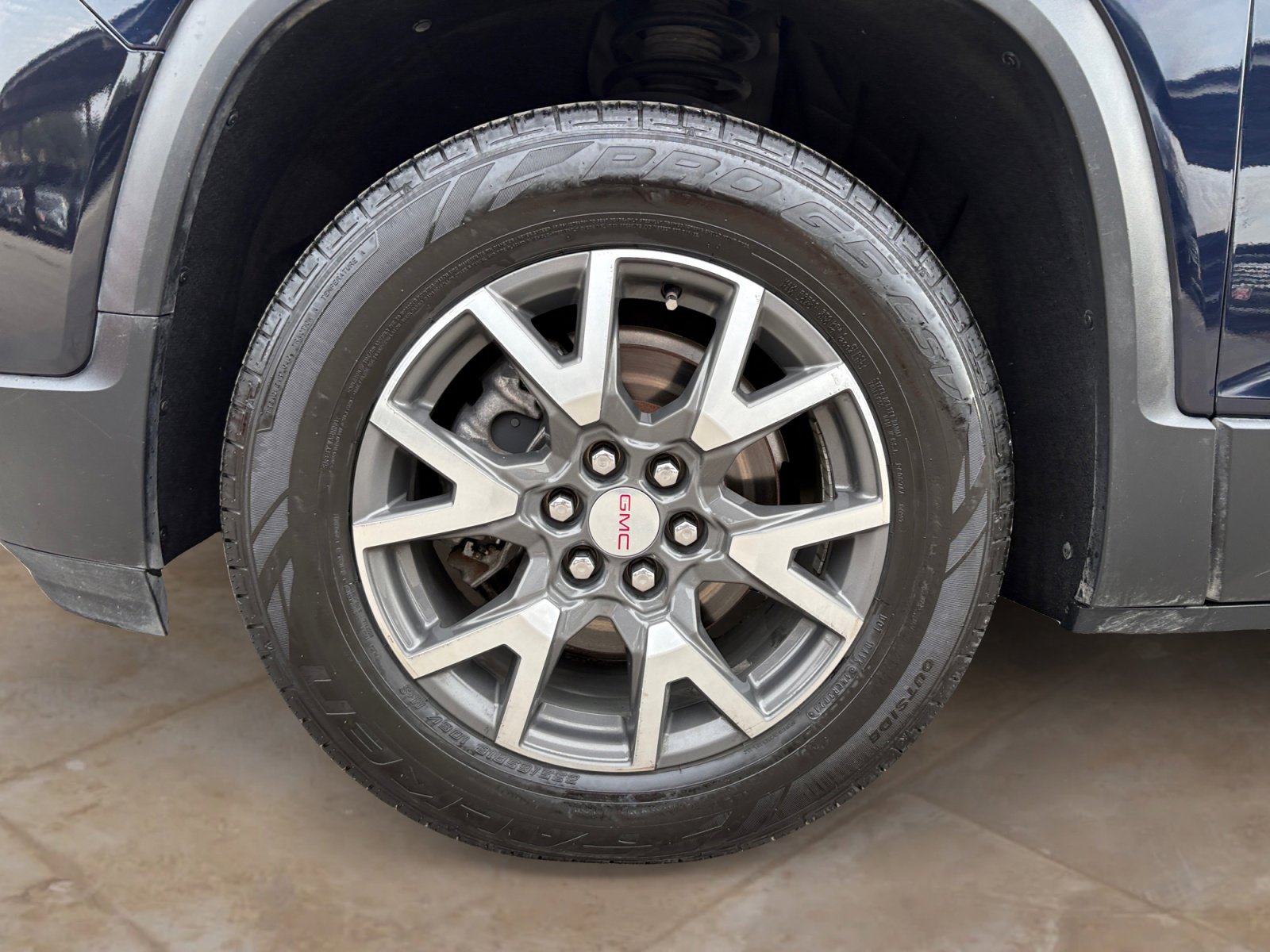 Used 2021 GMC Acadia SLE image 24