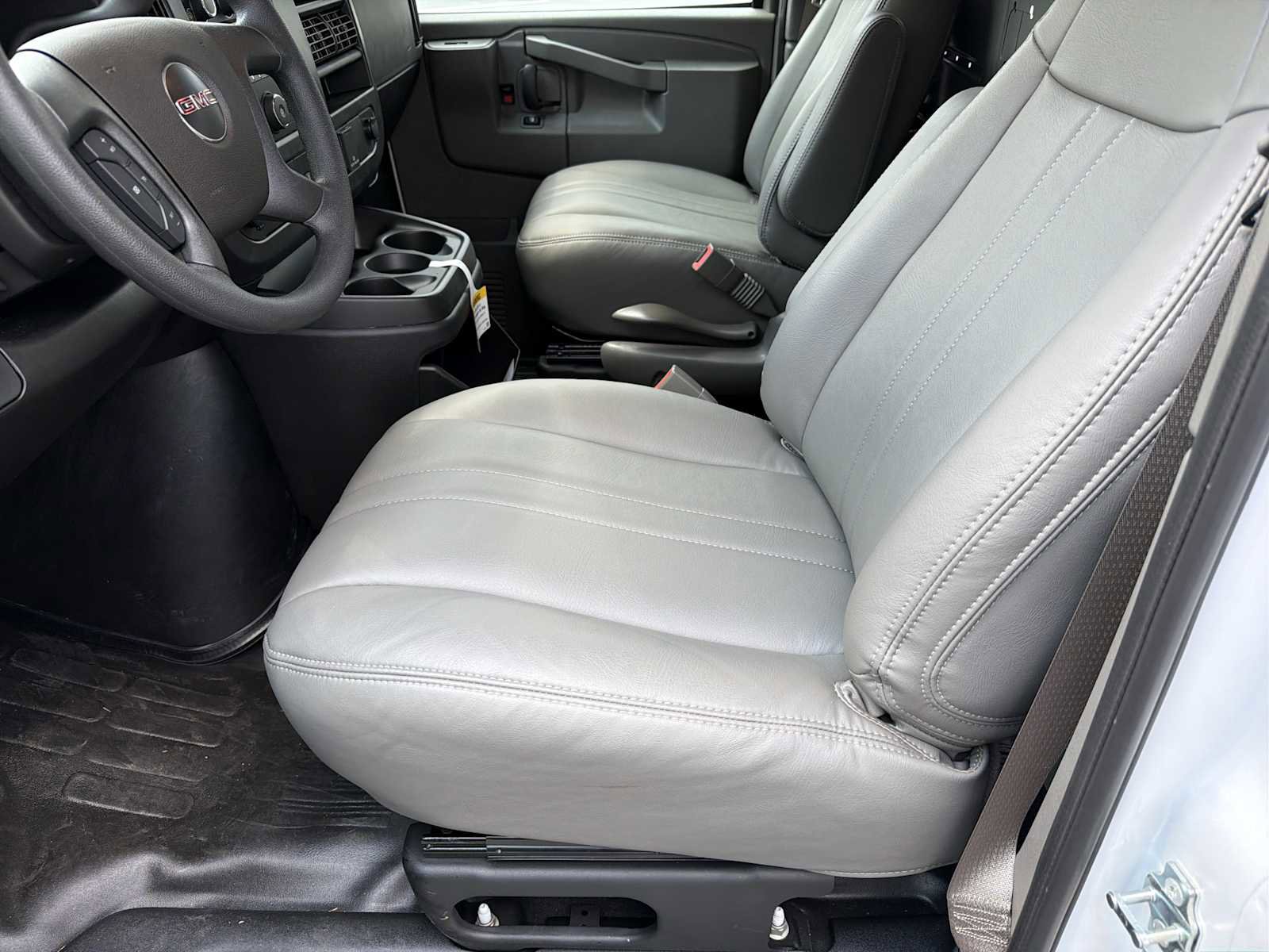 New 2025 GMC Savana 2500 w/ Driver Convenience Package image 8