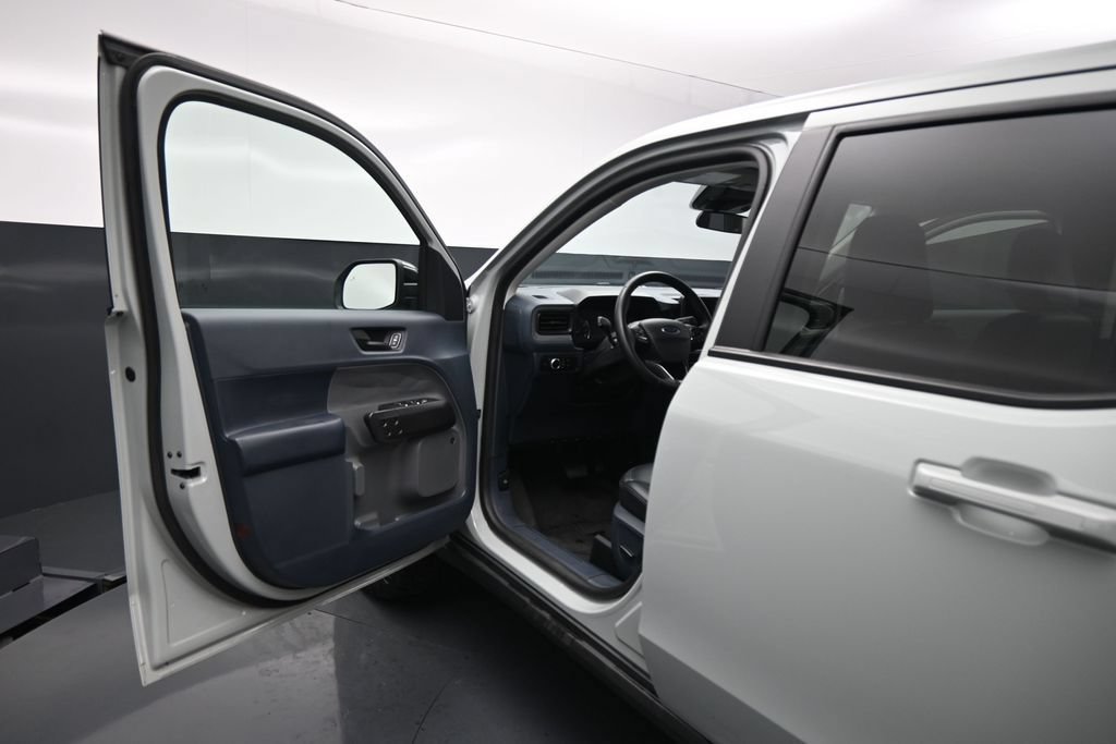 Used 2024 Ford Maverick Lariat w/ Black Appearance Package AWD/4WD image 8