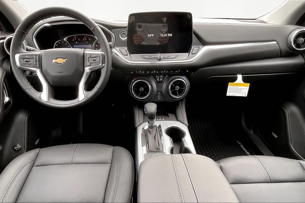 New 2026 Chevrolet Blazer LT w/ Sound & Technology Package image 6