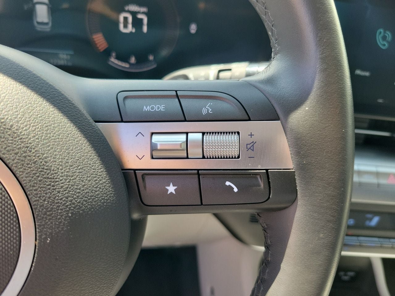 Used 2026 Hyundai Kona SEL Sport FWD image 19