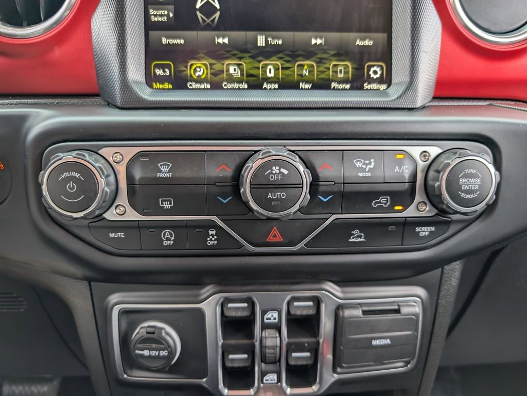 Used 2022 Jeep Wrangler Unlimited Rubicon image 27