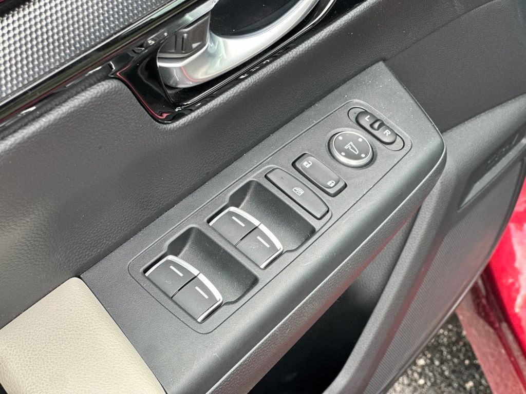 Used 2023 Honda CR-V EX-L image 18