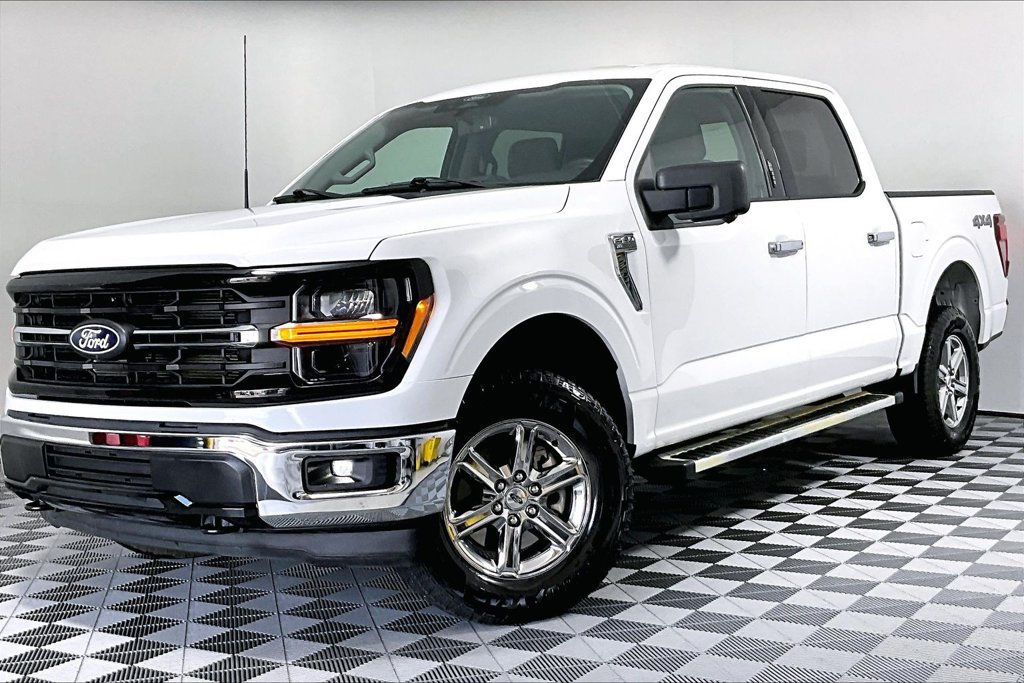 Used 2024 Ford F150 XLT AWD/4WD image 2