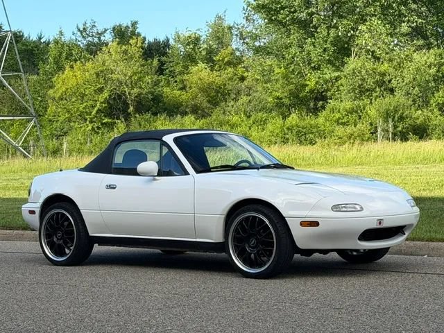 Used 1990 MAZDA MX-5 Miata RWD image 27