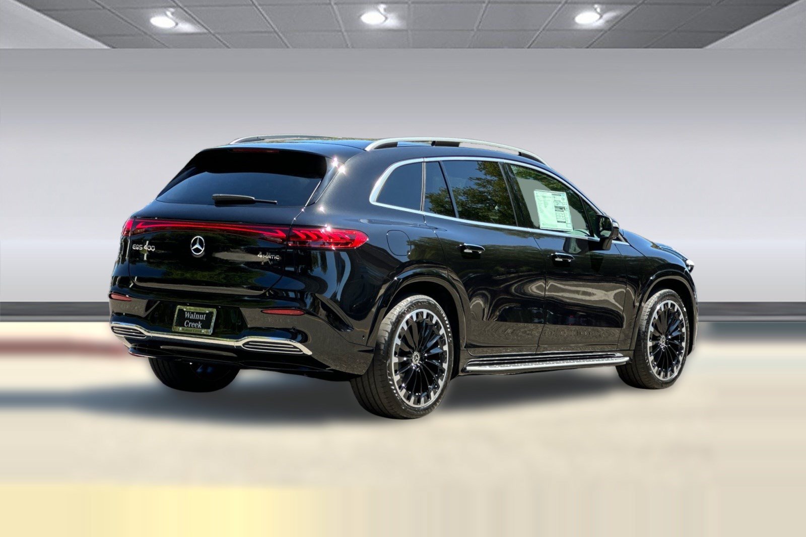 New 2026 Mercedes-Benz EQS 400 4MATIC SUV image 8