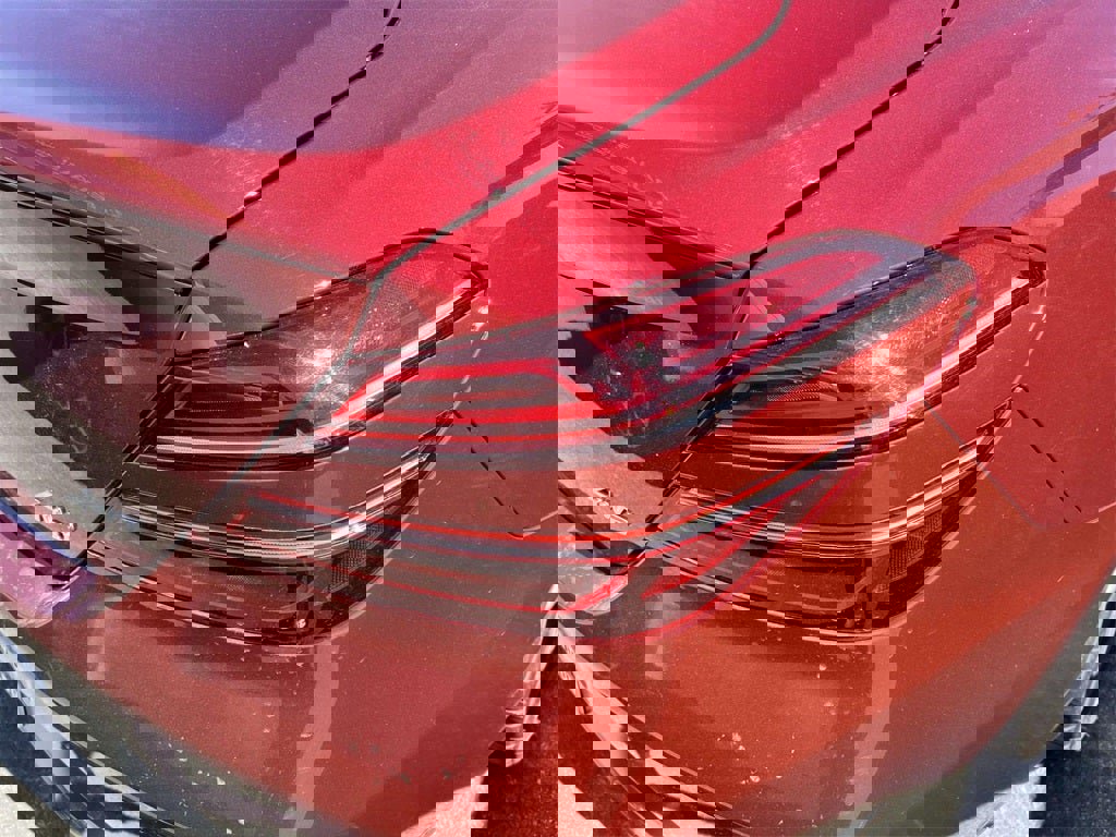 Used 2025 Genesis G70 2.5T w/ Sport Prestige Package image 10