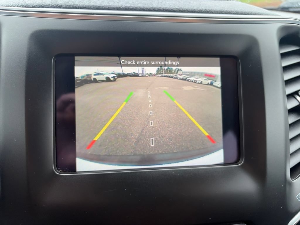 Used 2019 Jeep Cherokee Latitude Plus AWD/4WD image 20