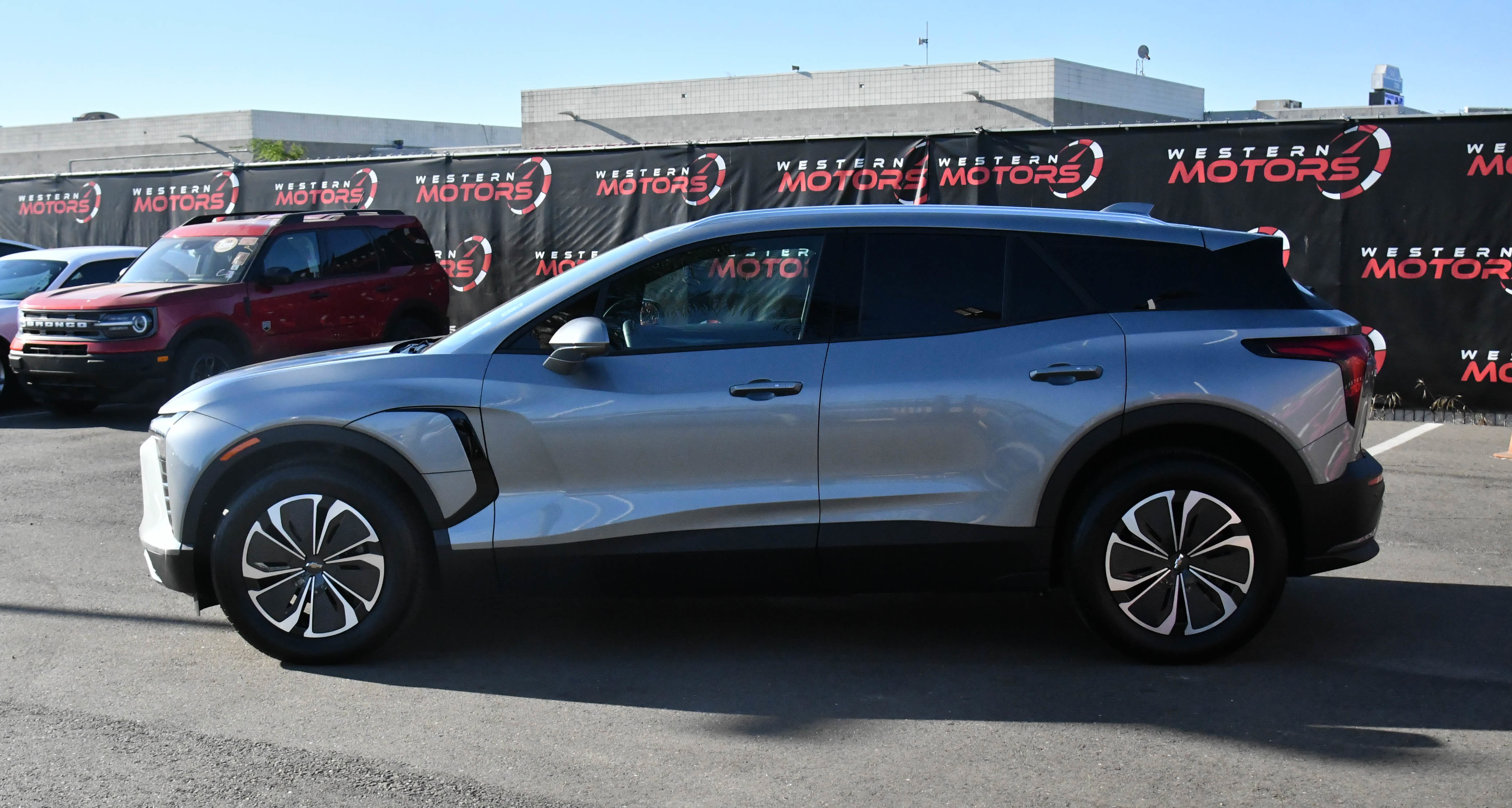 Used 2024 Chevrolet Blazer EV LT image 4