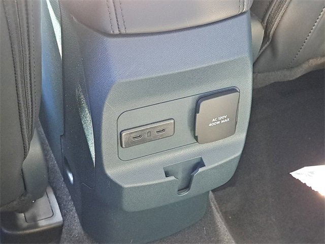 New 2025 Ford Maverick Lariat w/ Black Appearance Package image 46