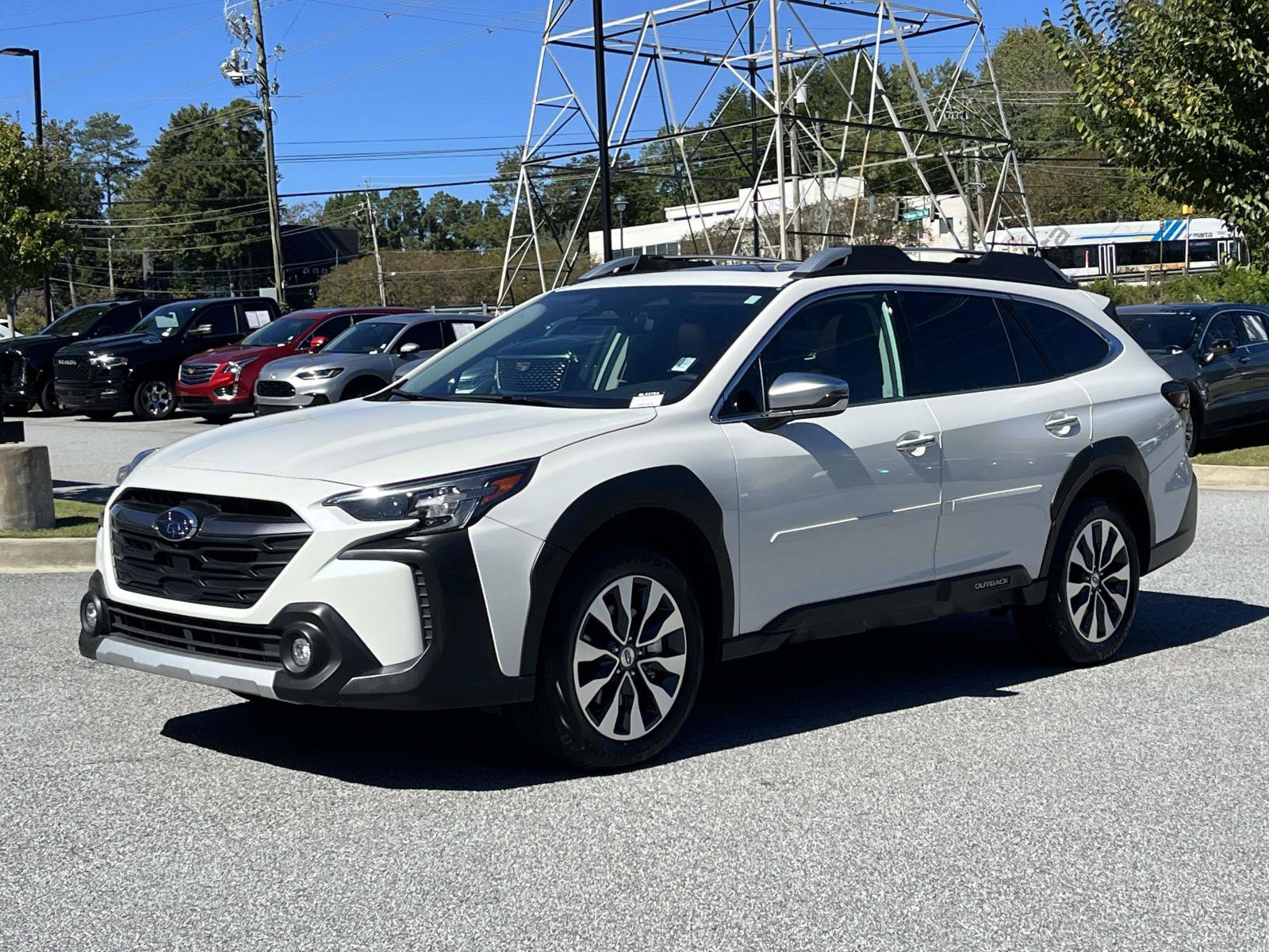 Used 2025 Subaru Outback Touring XT w/ Tech Package 3 AWD/4WD image 1