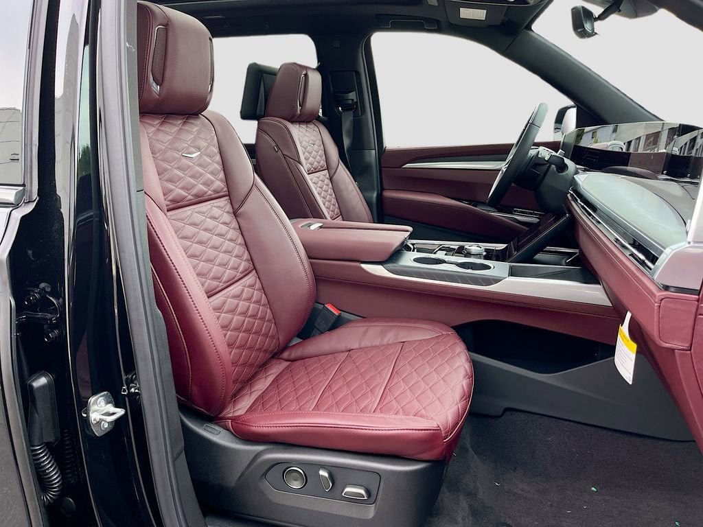 New 2026 Cadillac Escalade ESV Sport AWD/4WD image 36