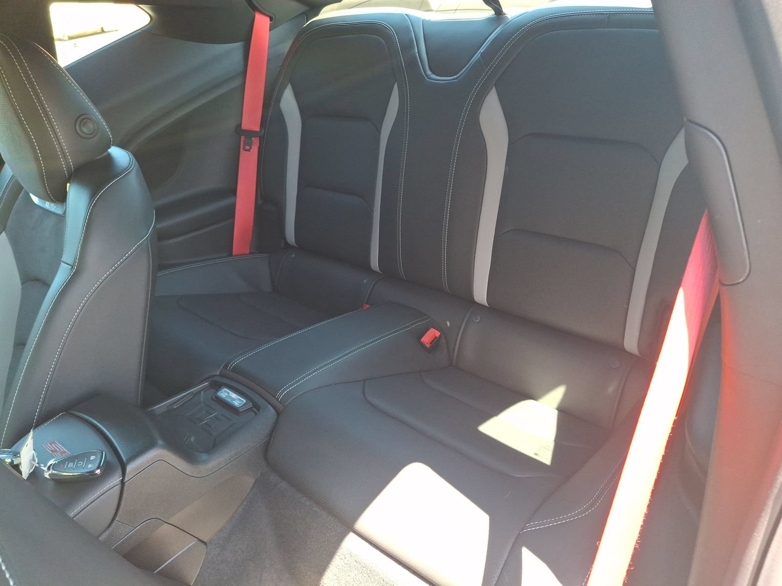 Used 2022 Chevrolet Camaro SS RWD image 18